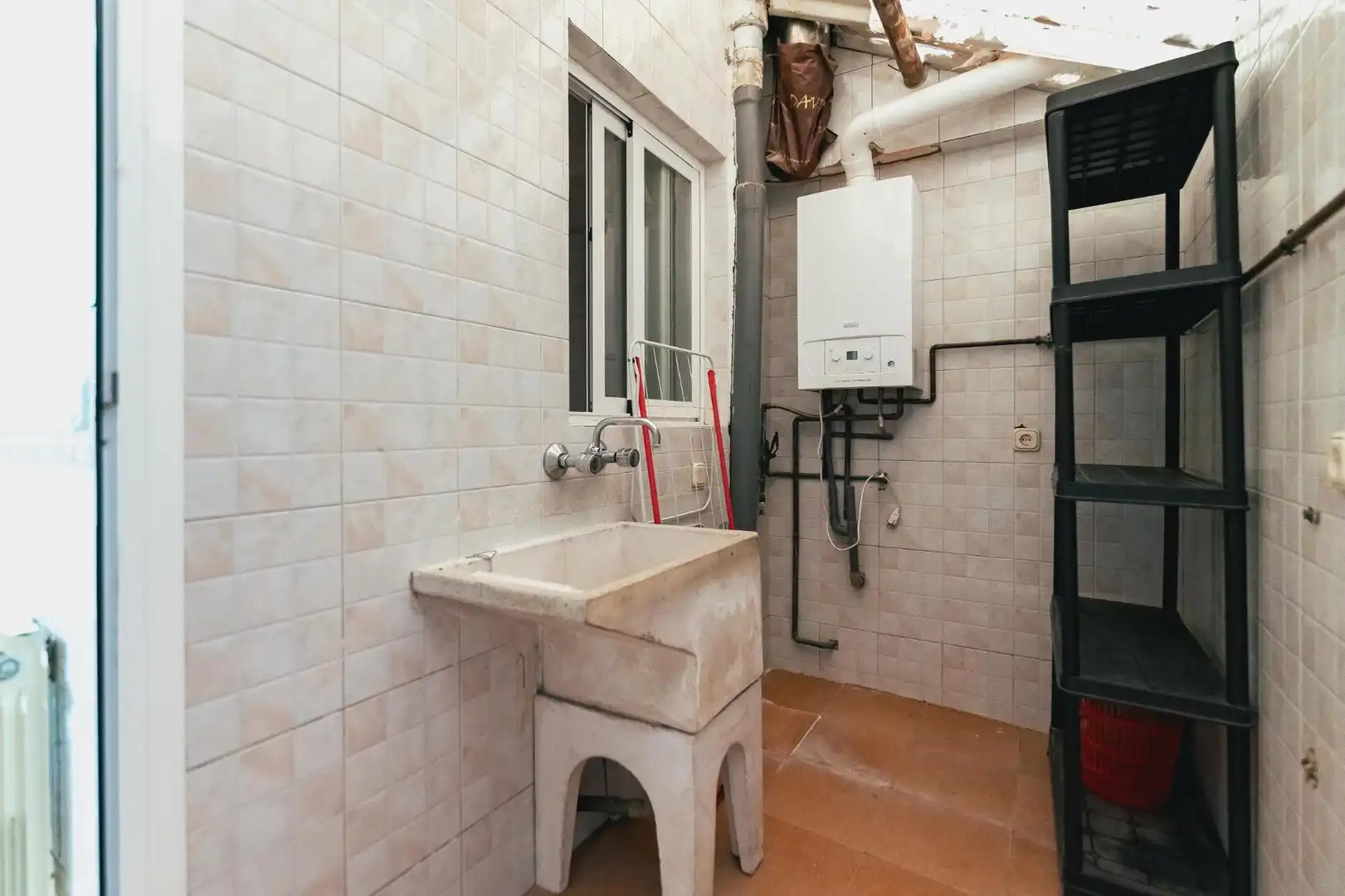 Baño de Piso en venta en Zújar con Aire acondicionado, Calefacción y Terraza