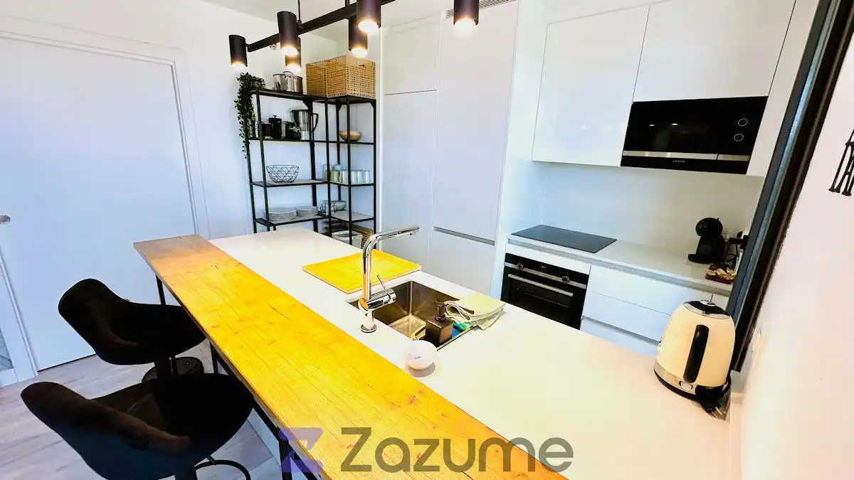 Kitchen of Flat for rent in Málaga  with Air Conditioner, Heating and Private garden