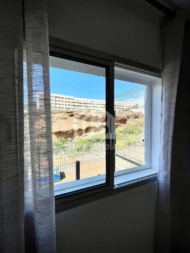 Vista exterior de Planta baja de alquiler en Adeje
