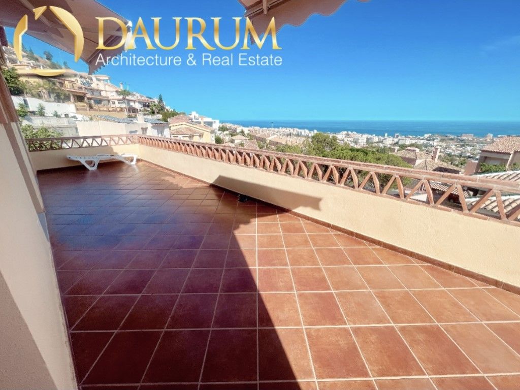 Exterior view of House or chalet for sale in Benalmádena