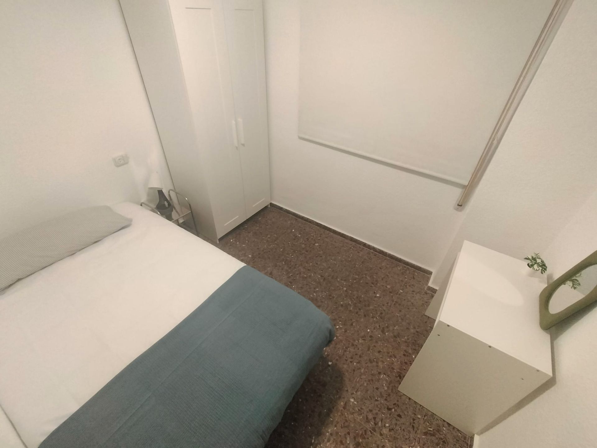 Flat to share in Carrer del Duc de Mandas, 21, Els Orriols