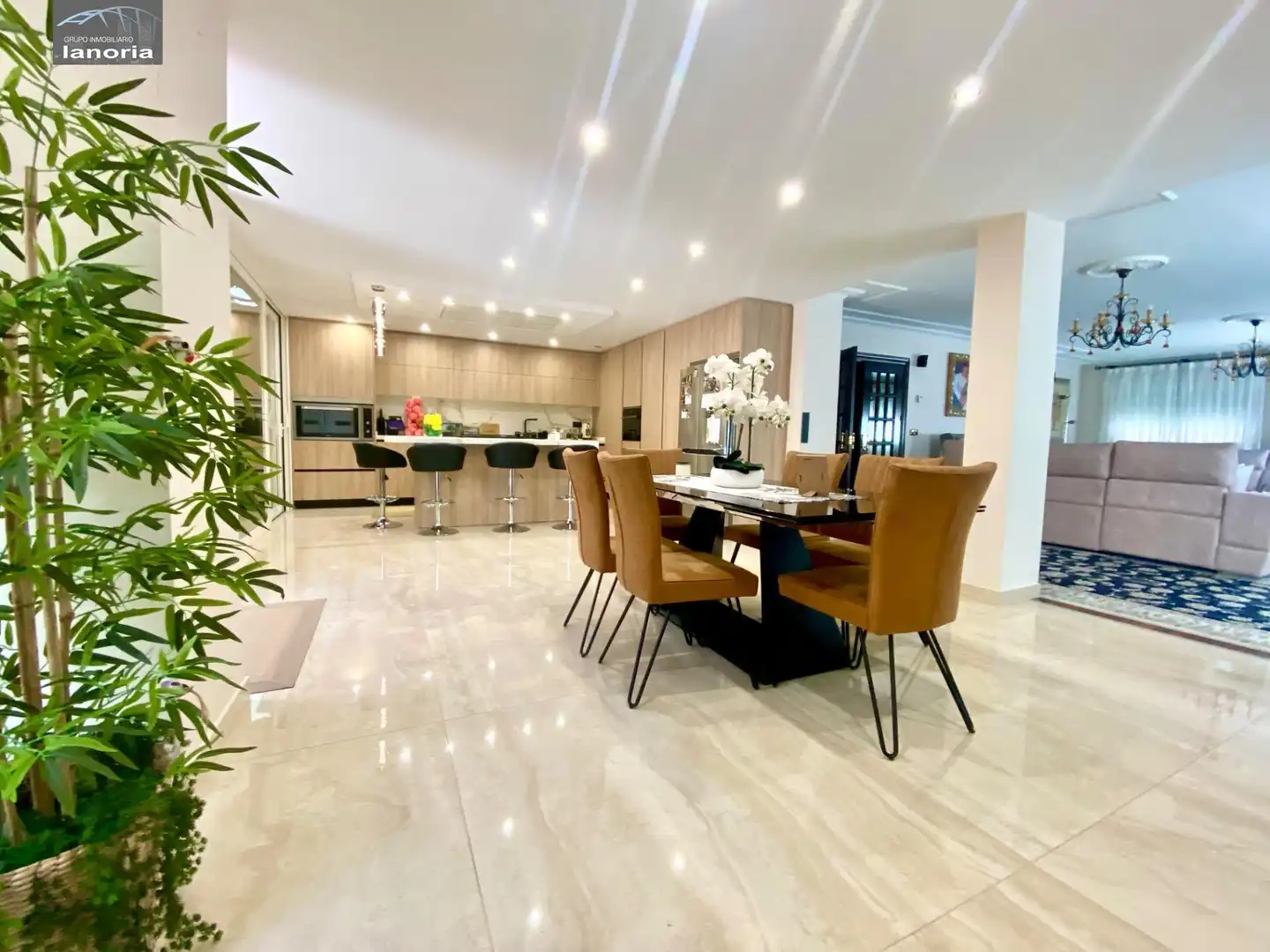 Dining room of Detached homes for sale in Albacete  with Air Conditioner, Heating and Parquet flooring