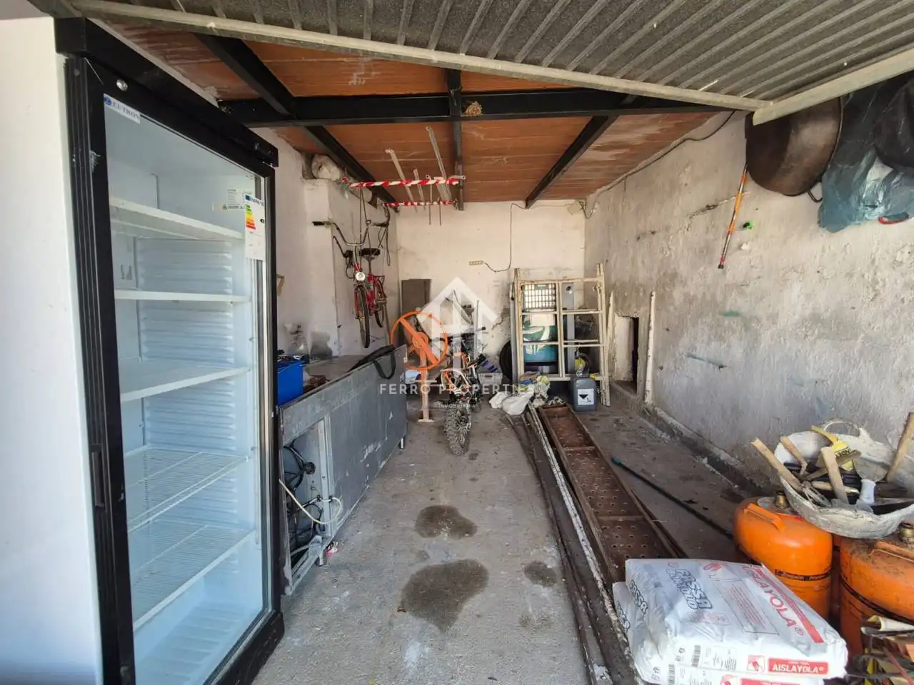Casa o xalet en venda en Loja amb Terrassa, Piscina i Moblat