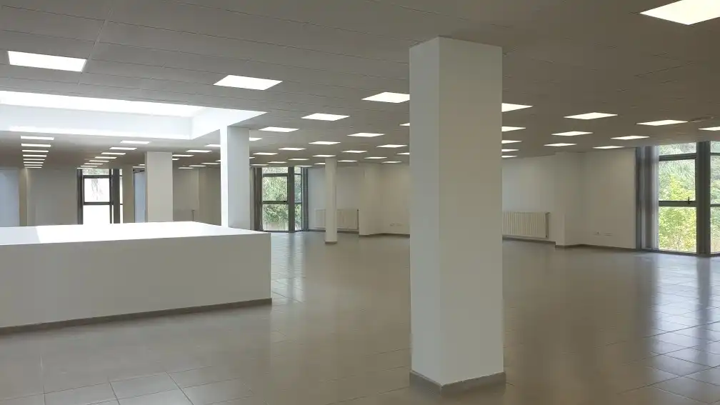 Oficina en venta en Culleredo con Internet