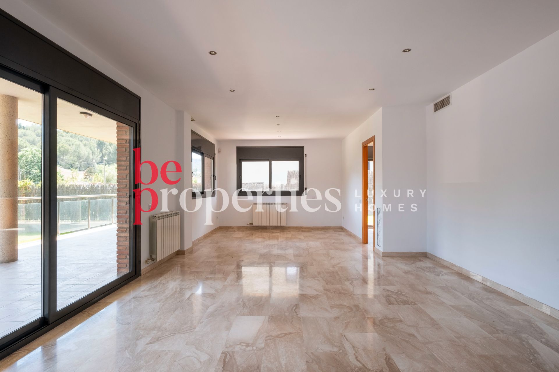 Casa o xalet de lloguer en Sant Cugat del Vallès amb Aire condicionat, Calefacció i Jardí privat