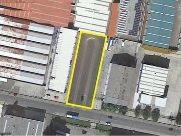 Terreny industrial en venda a Avenida Quinta 66