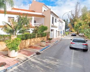 Exterior view of Flat for sale in Marbella  with Furnished and Balcony