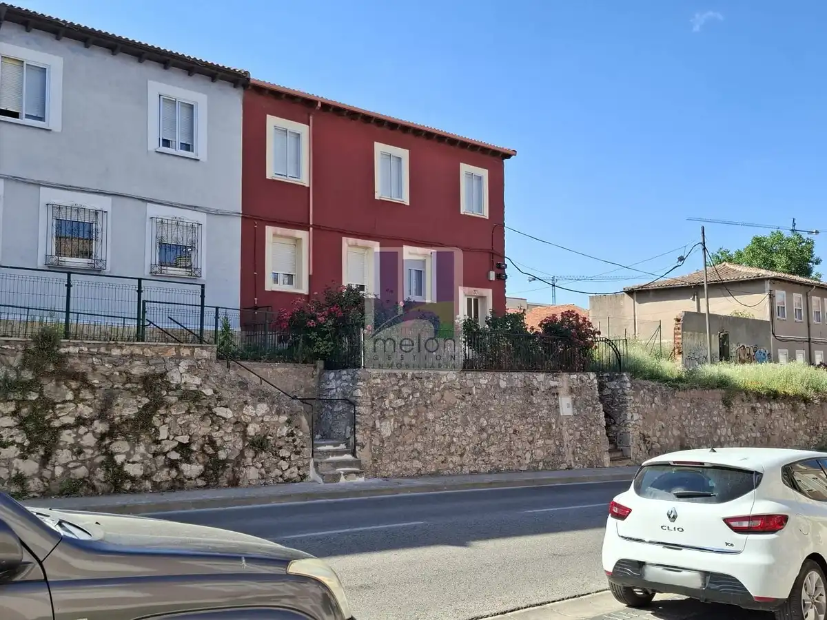 Vista exterior de Piso en venta en Burgos con Trastero