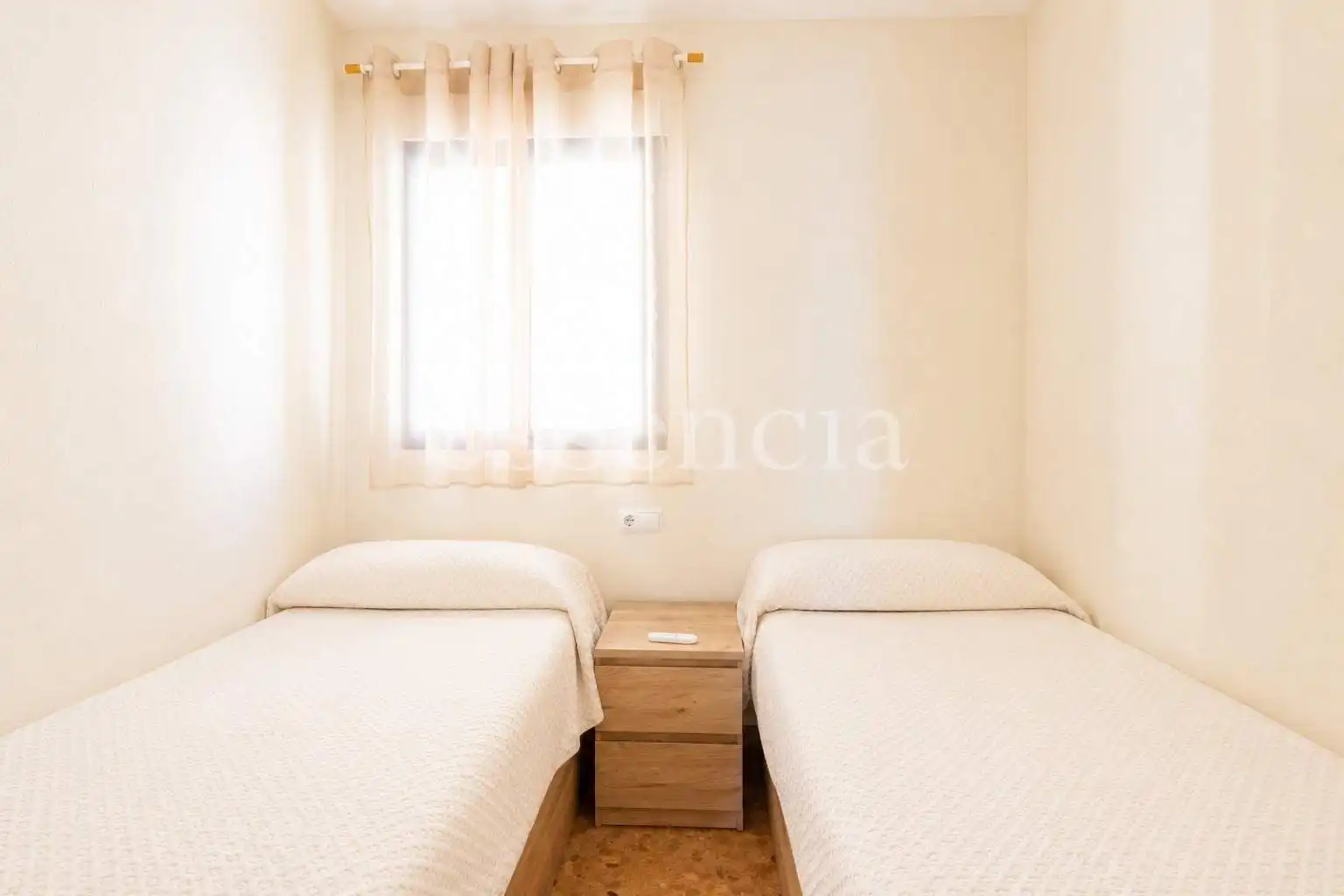 Habitación de Apartamento en venta en Gandia con Jardín privado, Terraza y Trastero
