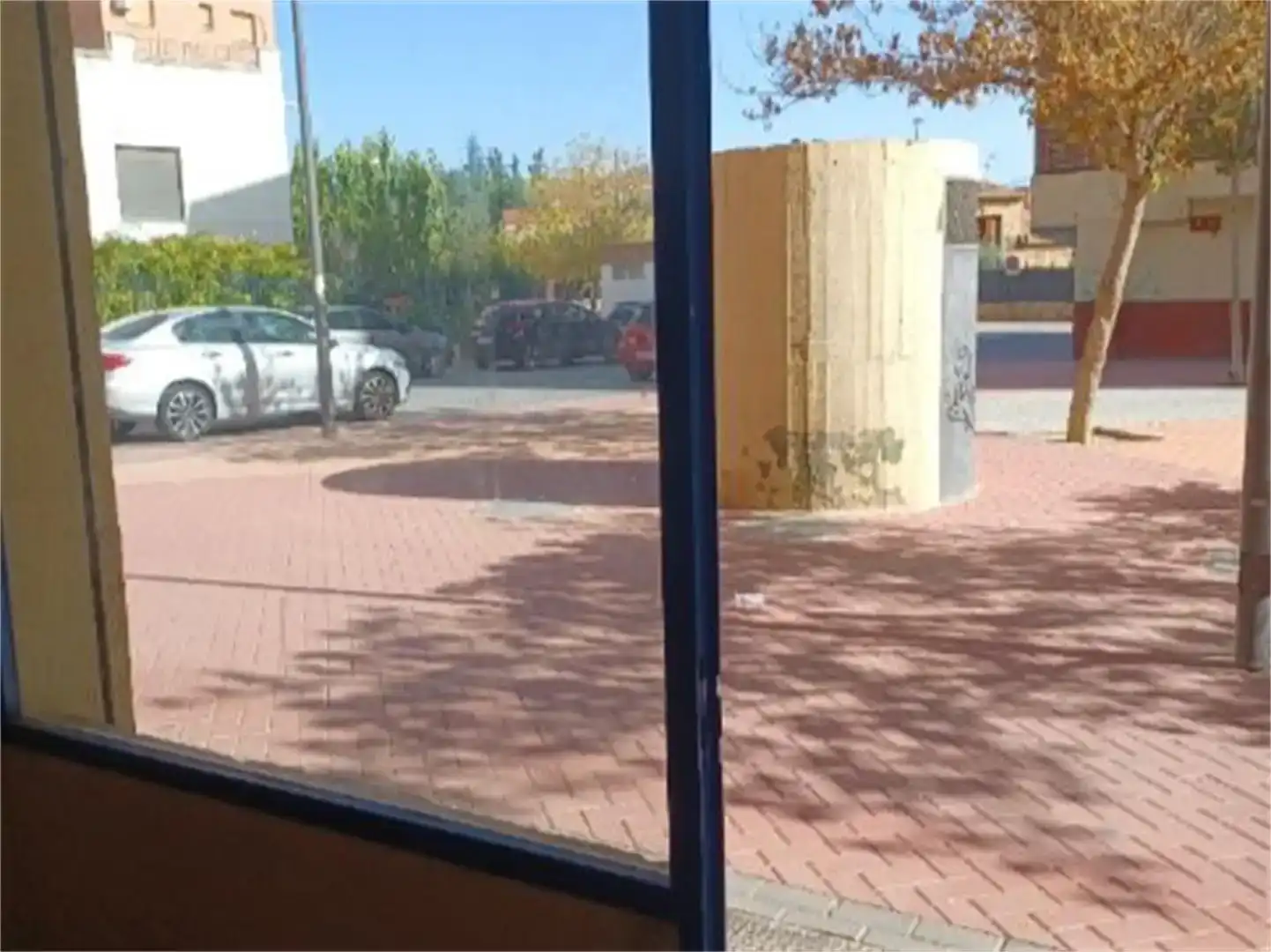 Vista exterior de Local de lloguer en Lorca
