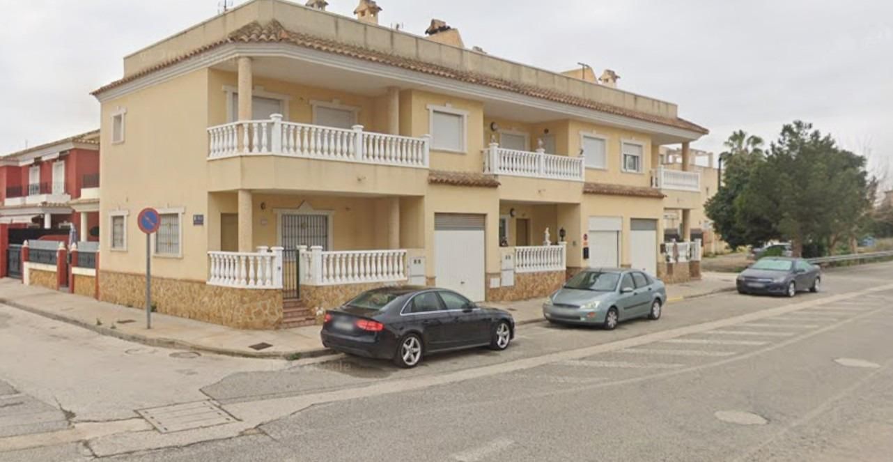 Vista exterior de Casa o xalet en venda en Bigastro amb Balcó i Alarma