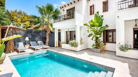 Photo 3 of Single-family semi-detached for sale in Punta Prima, Alicante