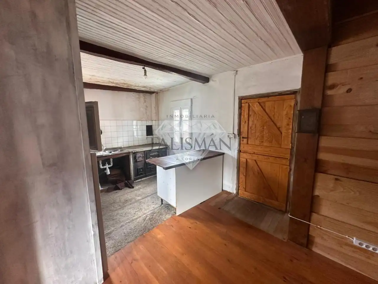 Cocina de Casa o chalet en venta en A Lama   con Jardín privado, Trastero y Amueblado