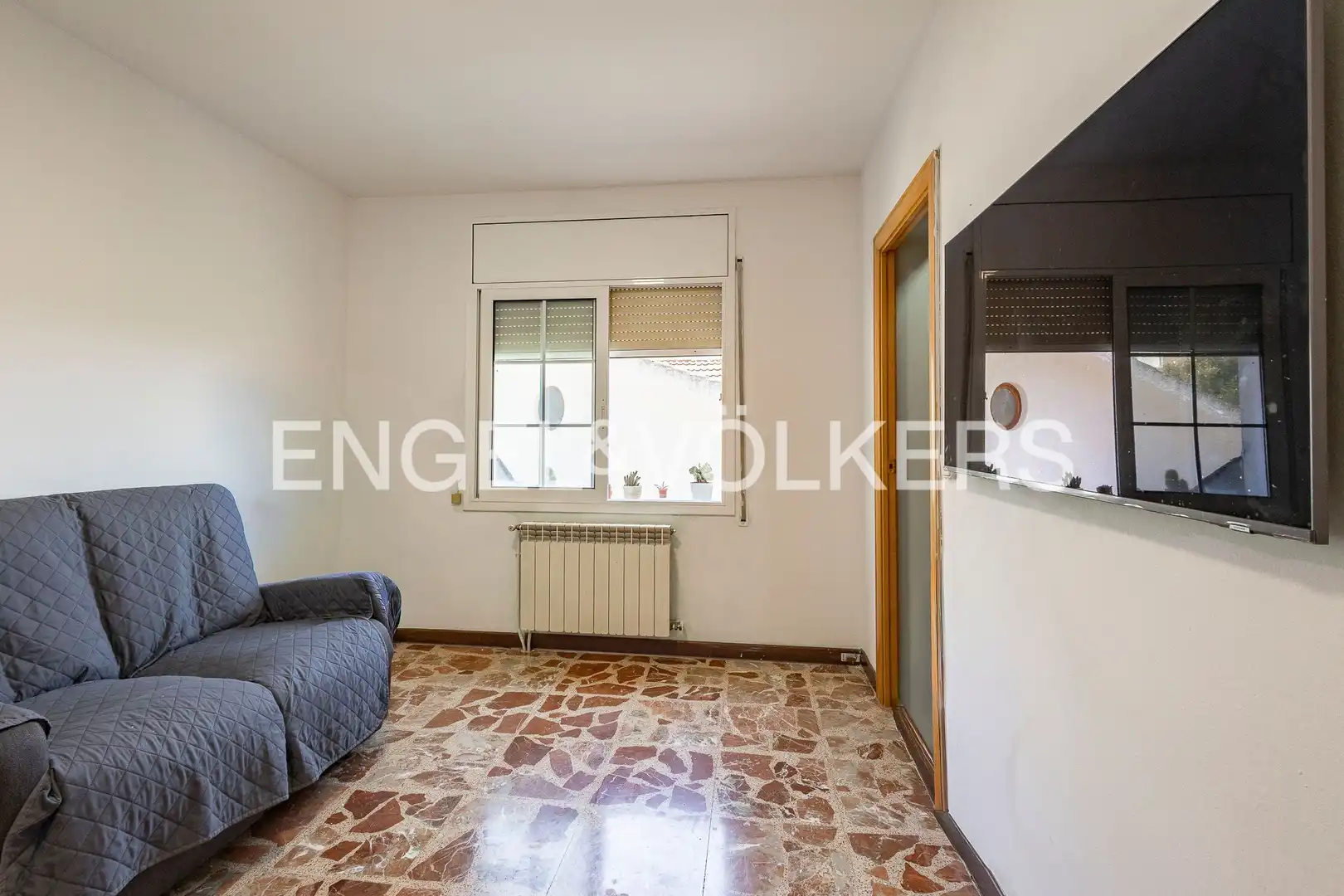 Sala d'estar de Casa o xalet en venda en Viladecans amb Aire condicionat, Calefacció i Jardí privat