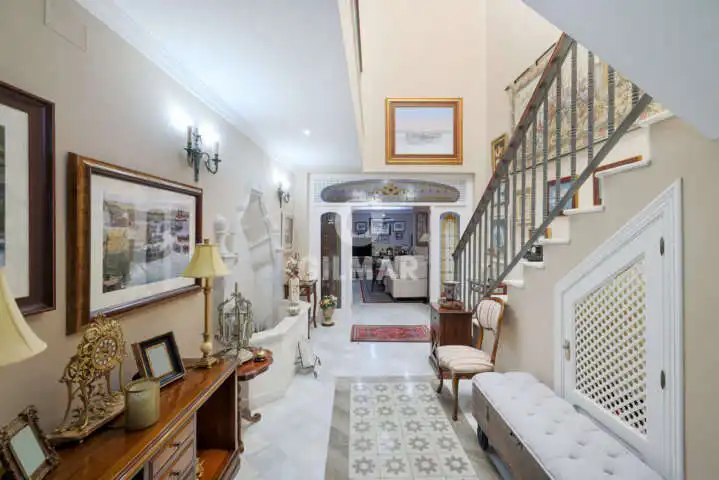 Casa adosada en venta en El Puerto de Santa María con Calefacción y Jardín privado