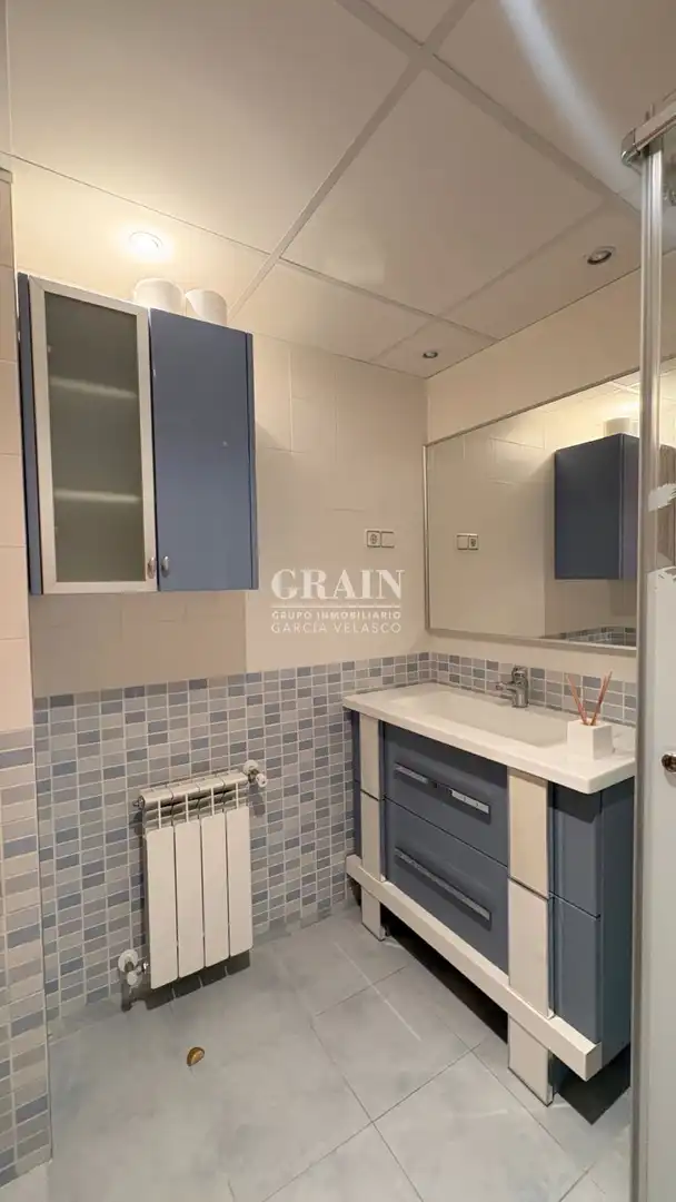 Baño de Piso en venta en Albacete con Calefacción, Trastero y Piscina