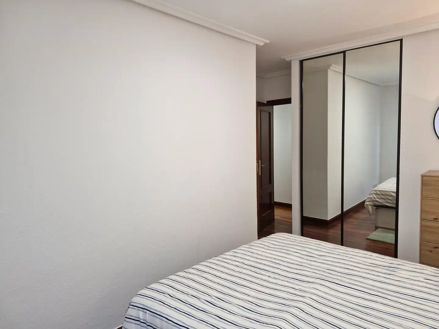 Habitación de Piso de alquiler en Bilbao  con Calefacción, Parquet y Amueblado
