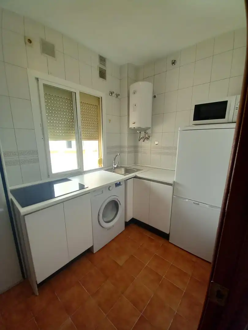 Flat for rent in Calle Victoria, La Victoria