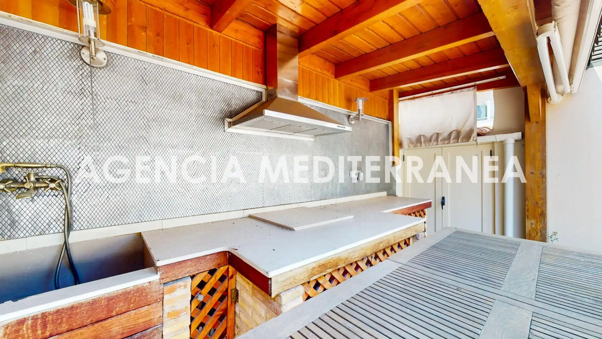 Maisonette zum Verkauf in Calle de Isabel de Villena, La Malva-rosa
