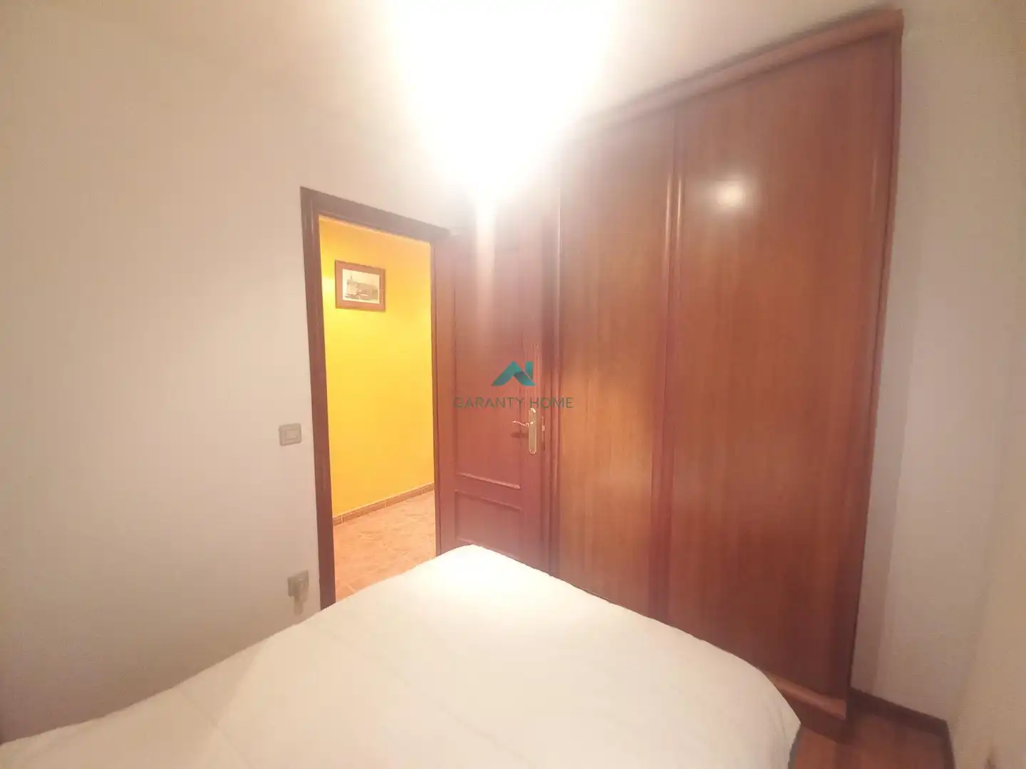 Schlafzimmer von Erdgeschoss zum Verkauf in Laredo mit Möbliert