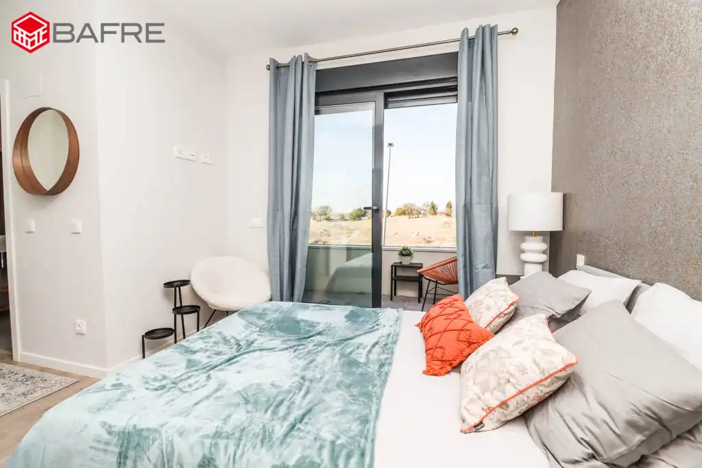 Houses for rent in Calle de Rosa Luxemburgo, Hospital