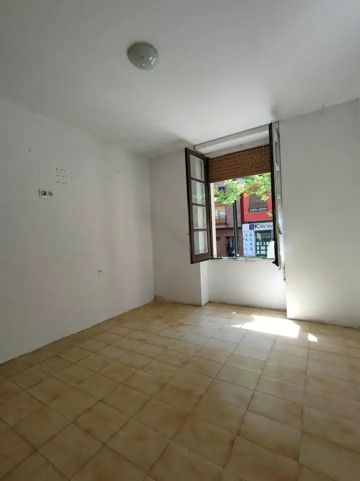 Bedroom of Flat for sale in Zaragoza  with Heating and Storage room
