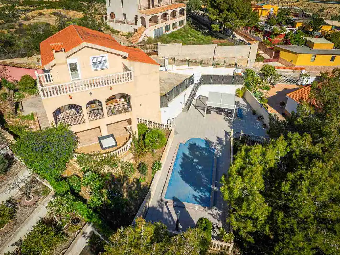 Houses for sale in Cañadas de San Pedro