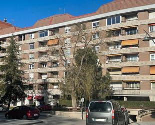 Vista exterior de Piso en venta en Tres Cantos con Calefacción, Parquet y Terraza