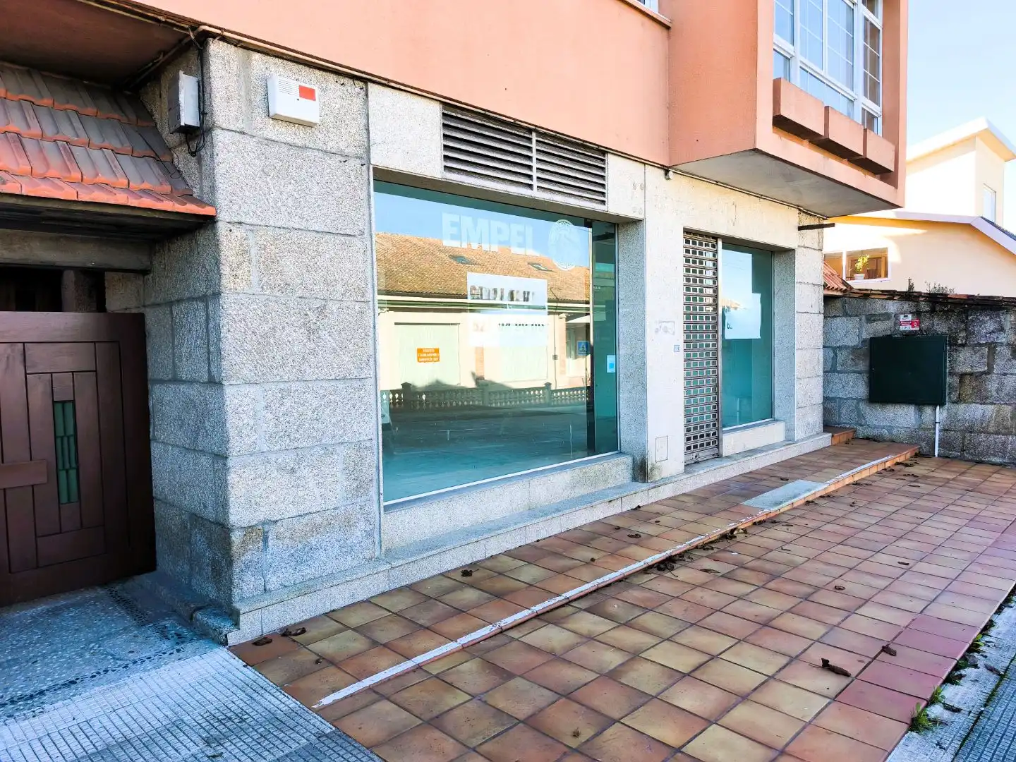 Local en venta en Estrada do Vao, 5, Coruxo - Oia - Saiáns
