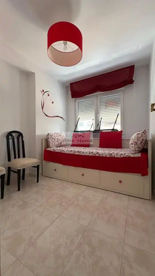 Piso con ascensor en venta en Reyes Católicos, imagen 48