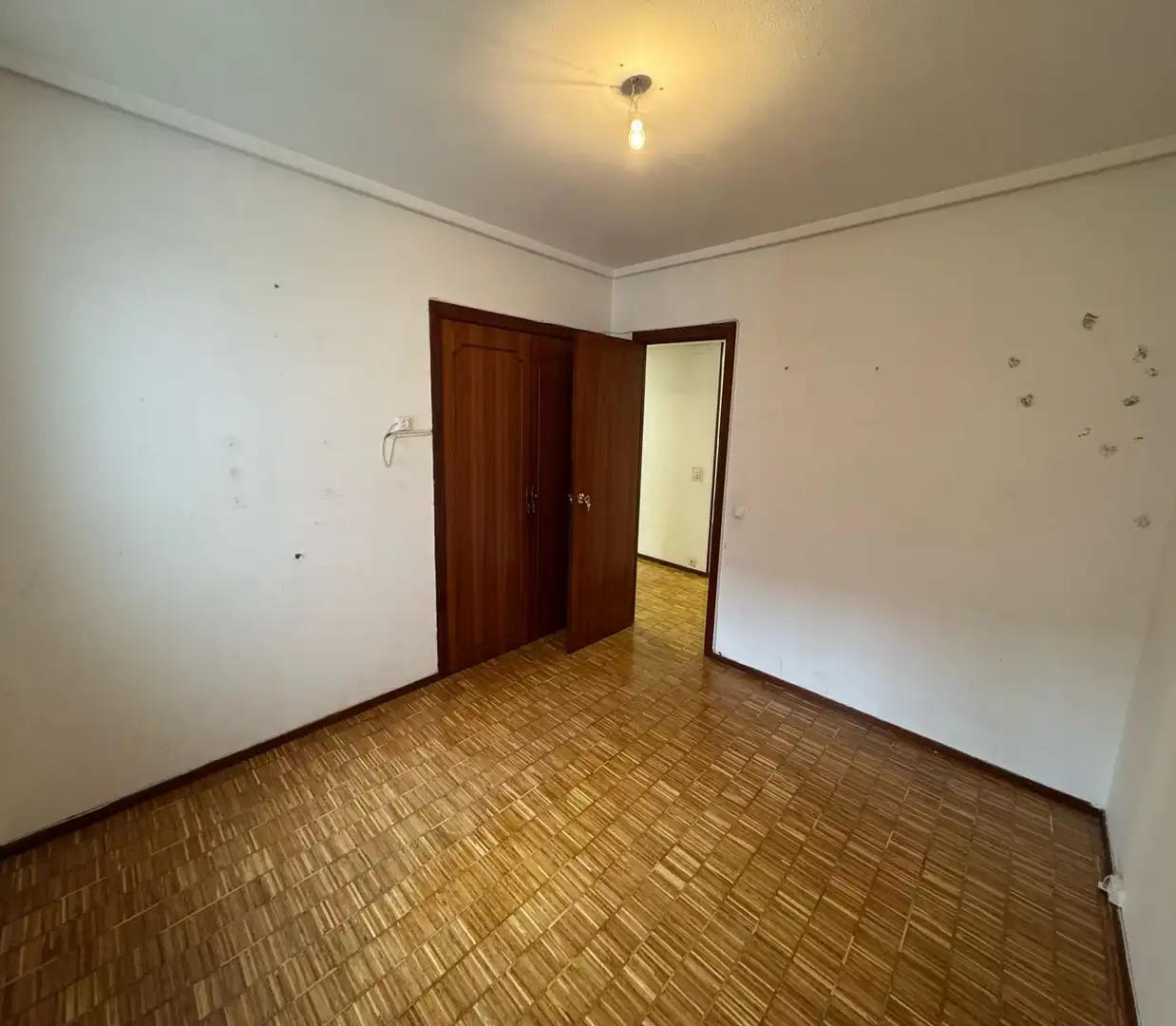 Habitación de Piso en venta en Gijón  con Calefacción y Parquet