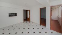 Flat for sale in  Granada Capital