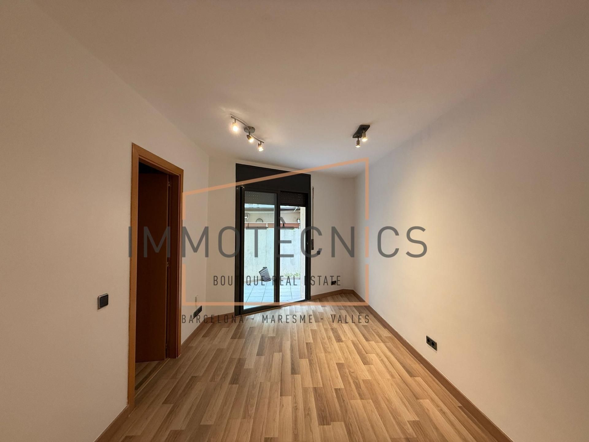 Bedroom of Planta baja for sale in Caldes d'Estrac  with Parquet flooring, Terrace and Storage room