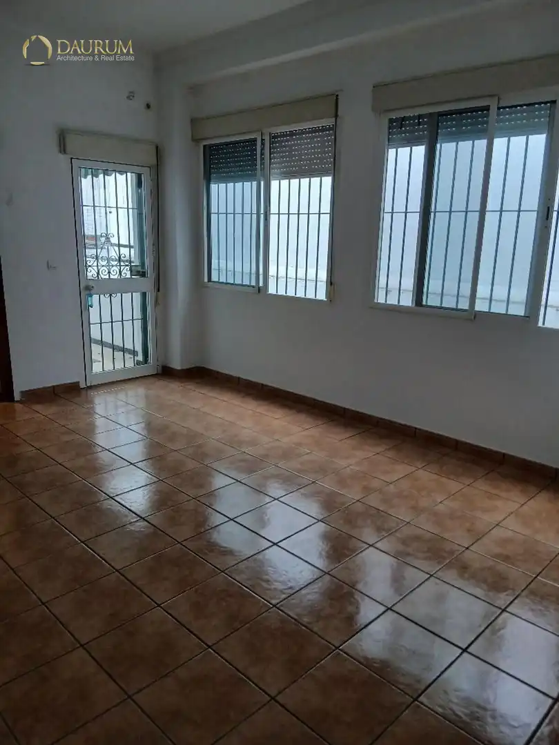 Casa en venda a REYES CATÓLICOS, imagen 4