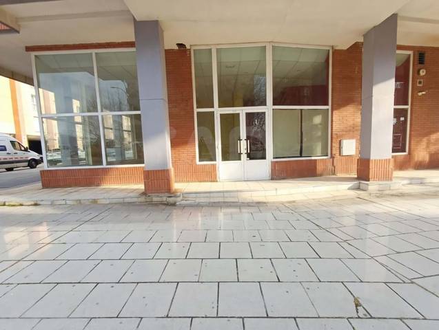 Local comercial en Venta en Las Eras de Renueva