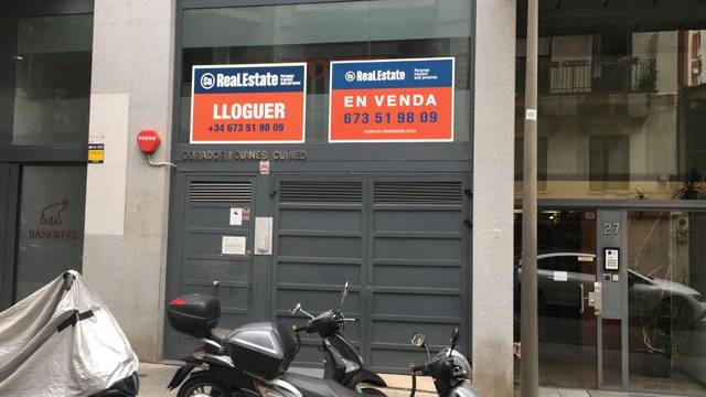 Local comercial en Alquiler en Carrer Rector Ubach en Sant Gervasi- Galvany