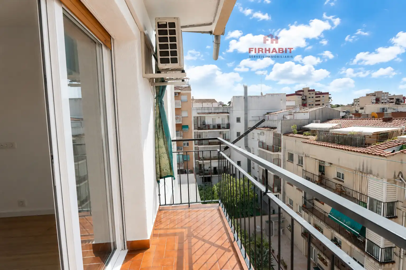 Balcony of Flat for sale in Arenys de Mar  with Air Conditioner, Heating and Parquet flooring