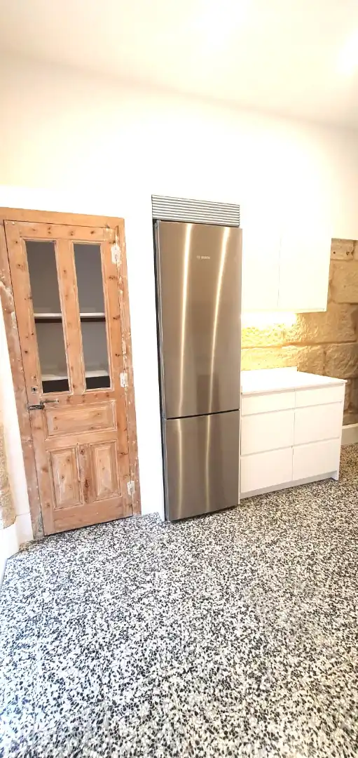 Cocina de Piso de alquiler en Vigo  con Calefacción, Parquet y Horno
