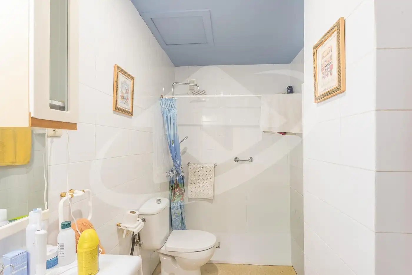 Bathroom of Flat for sale in Sabadell  with Heating and Balcony