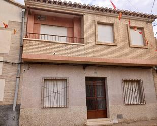 Vista exterior de Casa o xalet en venda en Mula amb Calefacció i Balcó