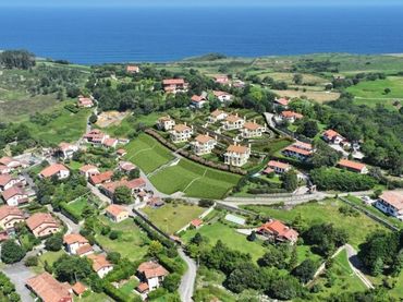Terreny residencial en venda a Barrio de Sierra