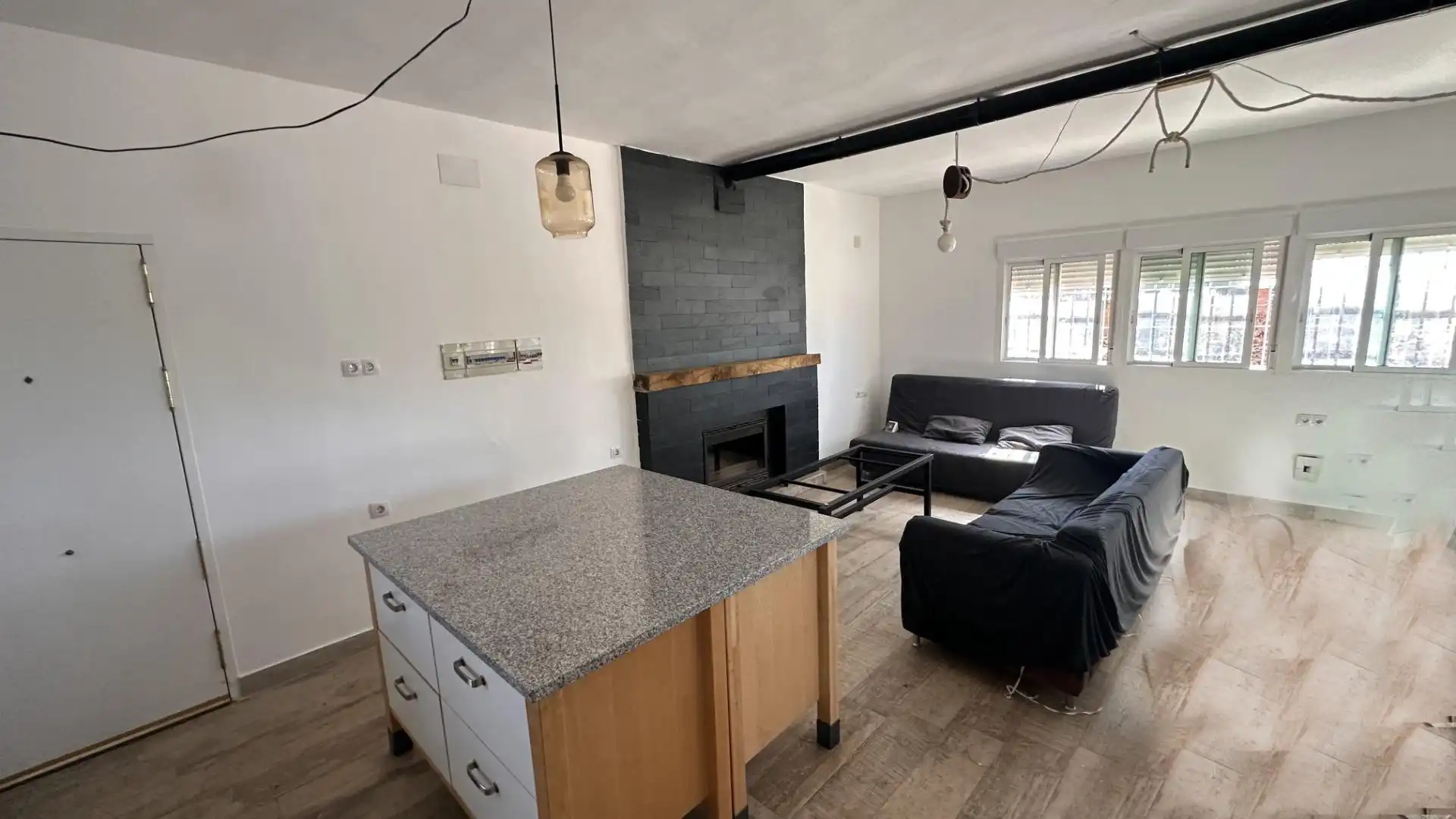 Country homes for sale in Gibraleón