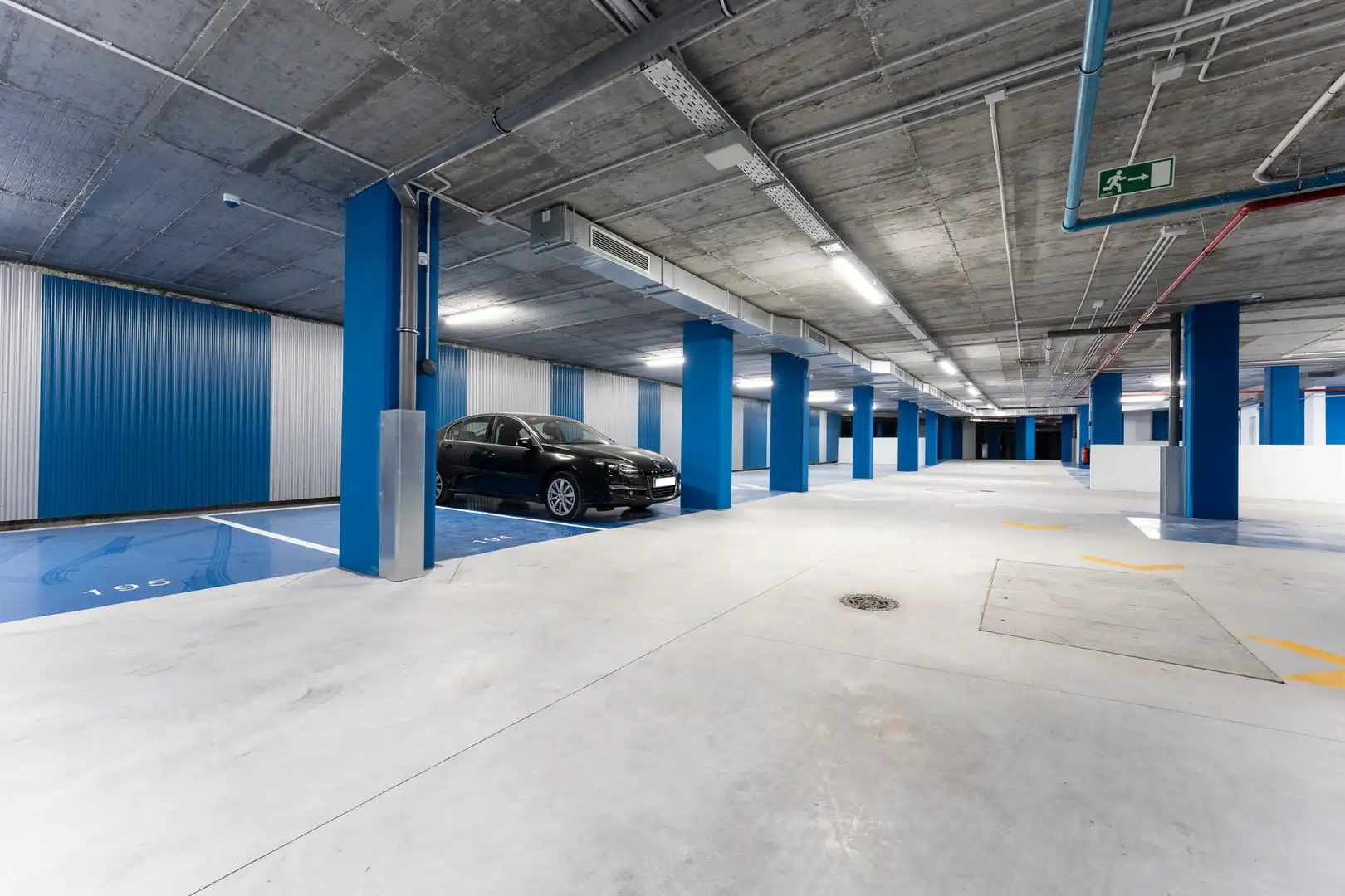 Parking of Flat for sale in Málaga  with Parquet flooring, Terrace and Storage room