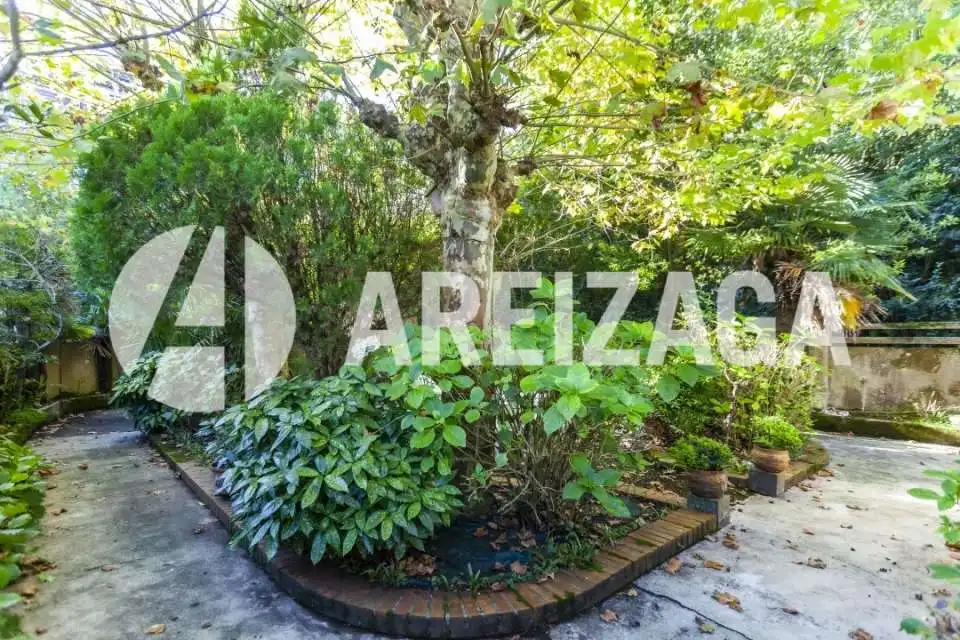 Jardín de Casa o chalet en venta en Donostia - San Sebastián  con Calefacción, Jardín privado y Terraza