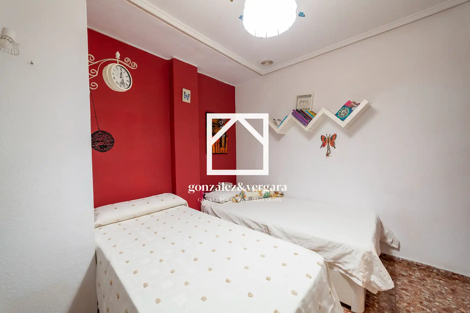 Schlafzimmer von Wohnung zum Verkauf in Burjassot mit Klimaanlage, Heizung und Terrasse