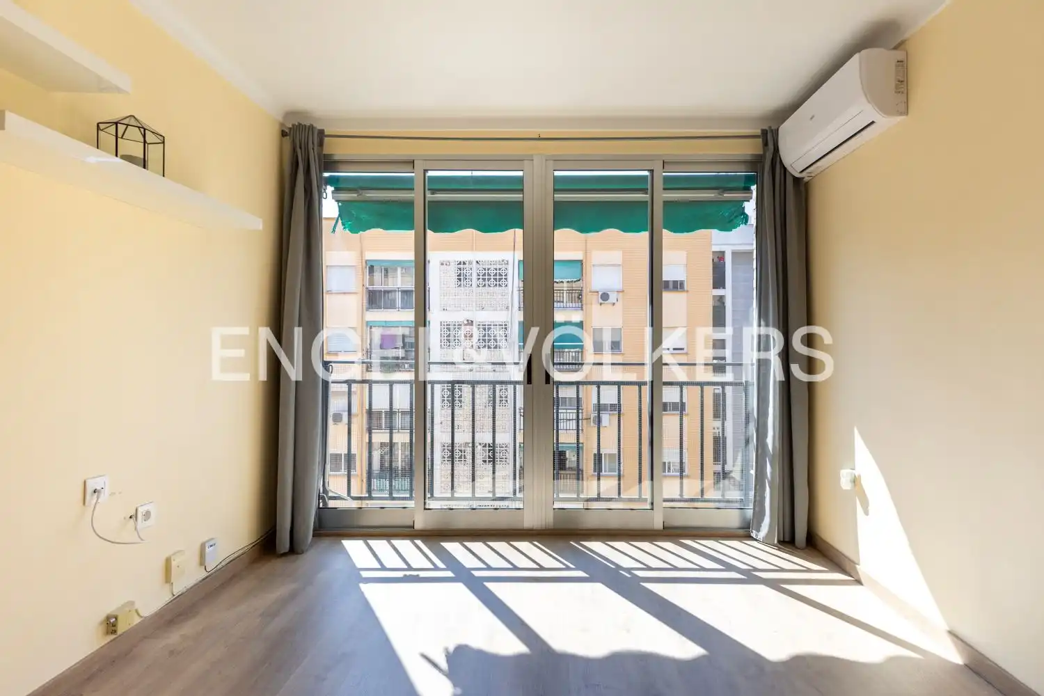 Terraza de Piso de alquiler en Valencia con Aire acondicionado, Calefacción y Parquet