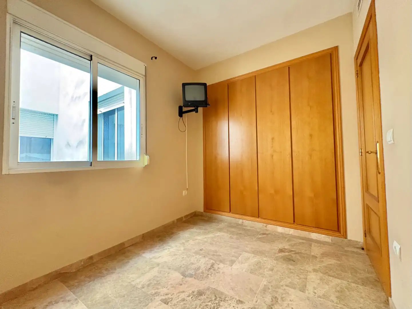 Bedroom of Flat for sale in Alfafar  with Oven