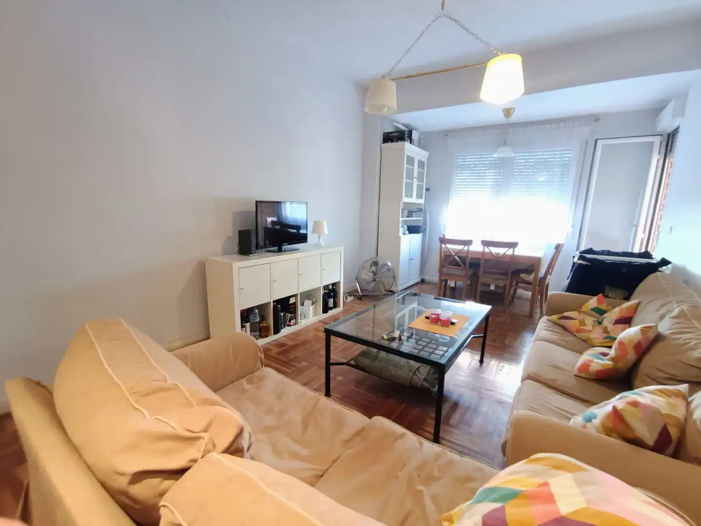 Room in Calle de la Infanta Mercedes, Cuatro Caminos - Azca