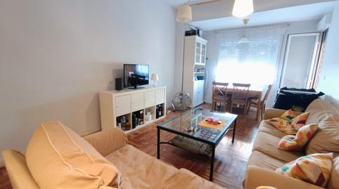 Foto 2 de Piso para compartir en Calle de la Infanta Mercedes, Cuatro Caminos - Azca, Madrid