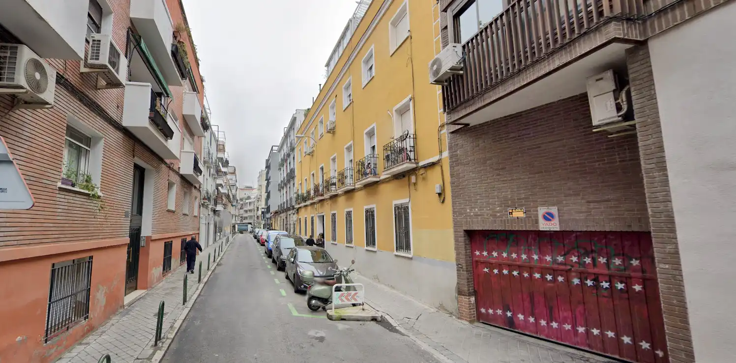 Vista exterior de Casa o chalet en venta en Madrid